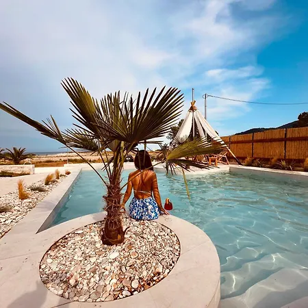 Amo Golden * Chrysi Ammoudia